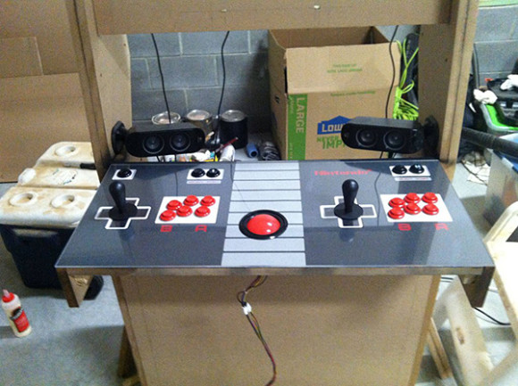 nintendo-nes-arcade-cabinet-by-mystery_smelly_feet-4