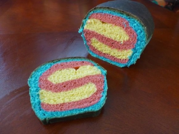superman-bread