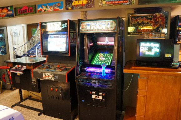 basement-arcade-4